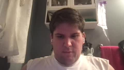 dj_stud online show from April 4, 2026, 5:06 am