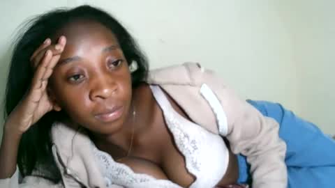 Snapshot of djamellah chatting on July 10, 2026, 5:26 pm djamellah online show from July 10, 2026, 5:26 pm