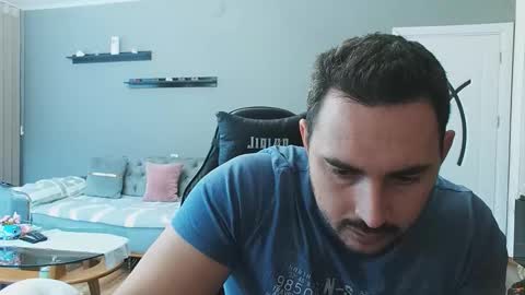 Snapshot of djmute chatting on October 8, 2025, 9:07 am STR8 BOYv online show from October 8, 2025, 9:07 am