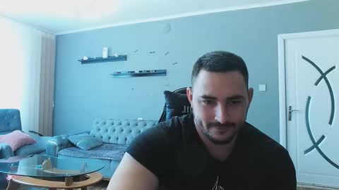 Snapshot of djmute chatting on December 17, 2025, 11:05 am STR8 BOYv online show from December 17, 2025, 11:05 am