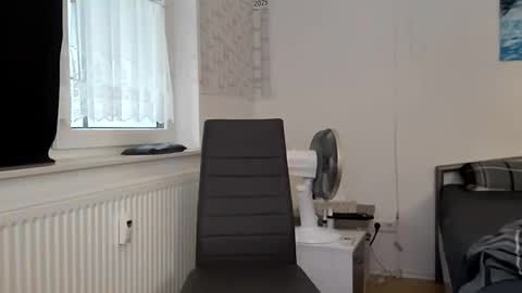 Snapshot of djnature3 chatting on October 21, 2025, 6:25 am djnature3 online show from October 21, 2025, 6:25 am