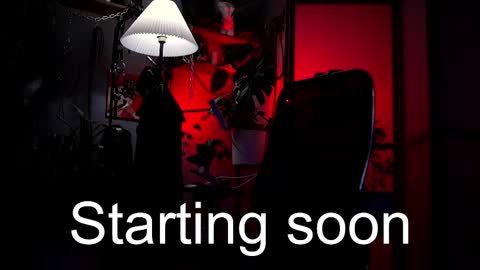 Snapshot of dl_raven chatting on October 5, 2025, 7:07 am Silverhand online show from October 5, 2025, 7:07 am