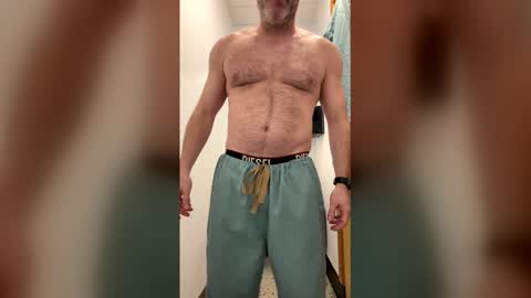 Snapshot of dm9313 chatting on March 3, 2026, 5:30 pm dm9313 online show from March 3, 2026, 5:30 pm