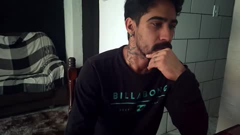 AmigodotadoZL online show from October 28, 2025, 3:47 pm