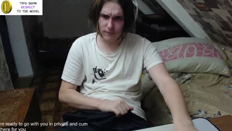 Snapshot of dmitriy250 chatting on December 27, 2024, 12:39 am dmitriy250 online show from December 27, 2024, 12:39 am