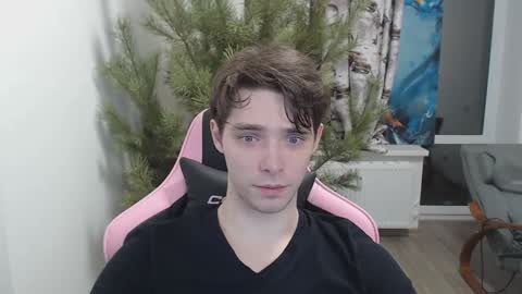 Snapshot of dmitryromanov chatting on December 31, 2024, 1:26 am Dead A online show from December 31, 2024, 1:26 am