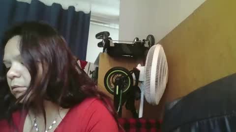 Snapshot of dnasty408 chatting on February 14, 2026, 10:50 pm dnasty408 online show from February 14, 2026, 10:50 pm