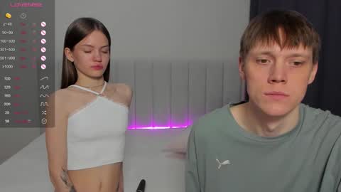 Polly and Kiriko online show from December 16, 2025, 12:54 pm