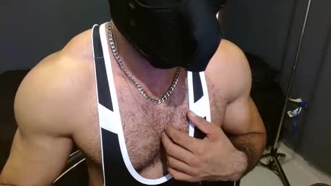 dober_manent online show from November 24, 2025, 1:05 am