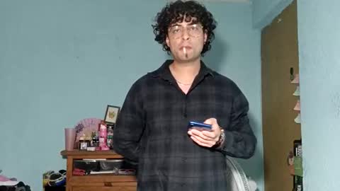 Snapshot of docpepino chatting on January 17, 2026, 6:18 am MrPepino online show from January 17, 2026, 6:18 am