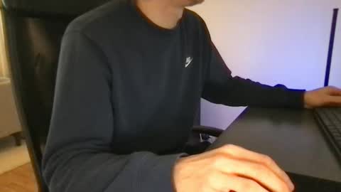 doctor_luv_69 online show from March 3, 2026, 11:05 am