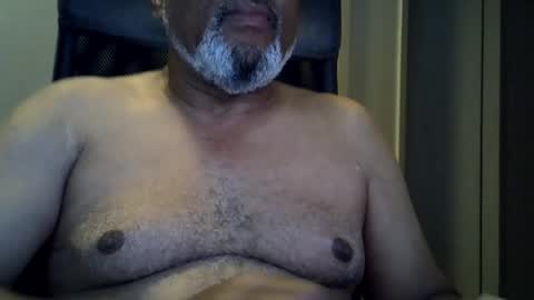 dofrank969 online show from June 19, 2026, 11:52 pm