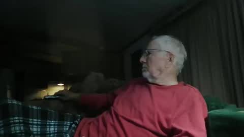 doingmyself69 online show from April 21, 2026, 1:53 am