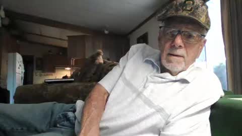 Snapshot of doingmyself69 chatting on June 9, 2026, 1:34 pm doingmyself69 online show from June 9, 2026, 1:34 pm