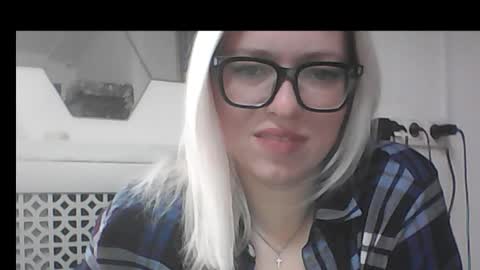 dolce_tempt online show from February 20, 2026, 8:27 am