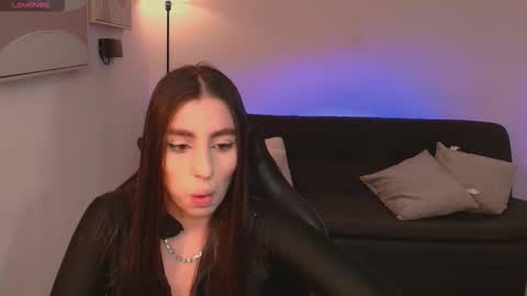 Dolcie  online show from October 21, 2025, 9:15 pm