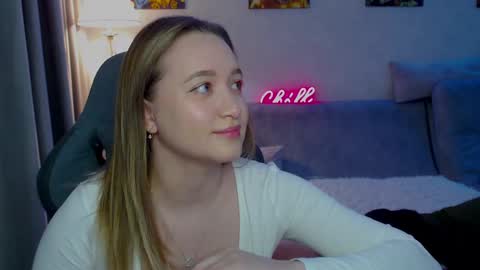 Snapshot of doletarfl chatting on February 19, 2025, 3:38 pm doletarfl online show from February 19, 2025, 3:38 pm