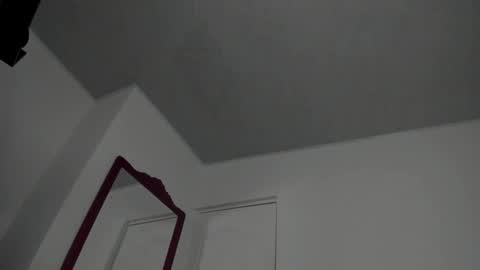 Ludika Santiago online show from February 7, 2025, 12:42 am