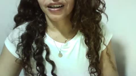 Snapshot of doll78latin chatting on February 6, 2025, 1:16 am doll78latin online show from February 6, 2025, 1:16 am