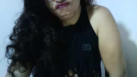 Snapshot of doll78latin chatting on September 28, 2025, 2:44 pm doll78latin online show from September 28, 2025, 2:44 pm