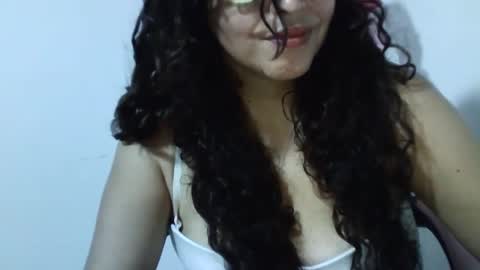 Snapshot of doll78latin chatting on October 2, 2025, 3:41 pm doll78latin online show from October 2, 2025, 3:41 pm