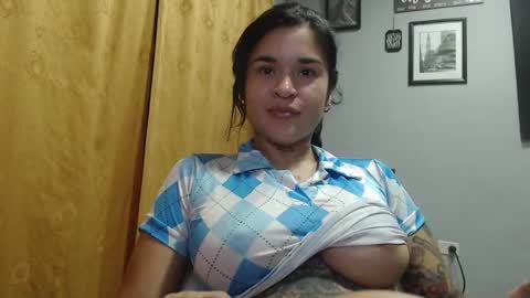 Snapshot of doll_and_thebrown chatting on October 24, 2025, 12:41 am doll_and_thebrown online show from October 24, 2025, 12:41 am