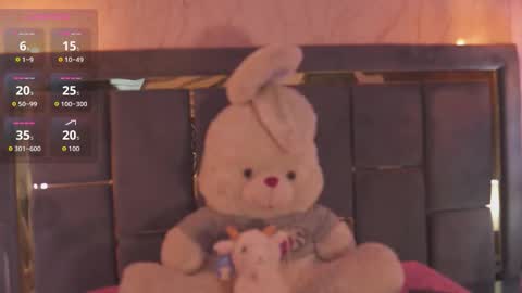 Snapshot of doll_daisy_ chatting on October 18, 2025, 11:33 am doll_daisy_ online show from October 18, 2025, 11:33 am