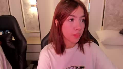 D  online show from October 1, 2025, 3:12 am