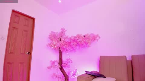 doll_isa_ online show from January 16, 2026, 6:45 pm