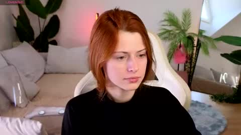 Your doll Lesli online show from October 3, 2025, 6:21 am