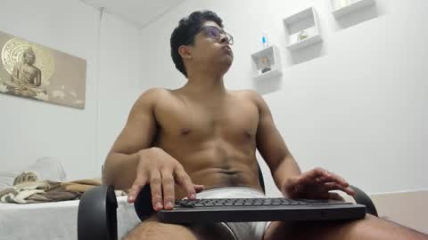 Snapshot of doll_lovexxxx chatting on November 14, 2025, 4:22 am doll_lovexxxx online show from November 14, 2025, 4:22 am