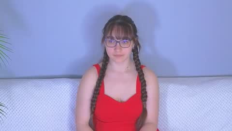 Snapshot of doll_tessa chatting on April 24, 2026, 6:16 am Tessa online show from April 24, 2026, 6:16 am