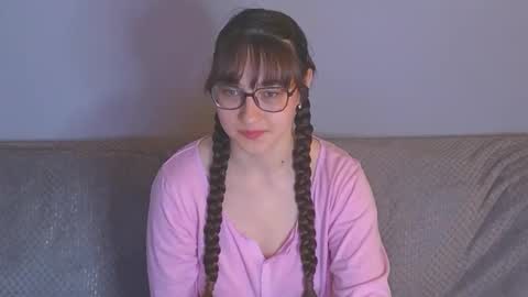 Snapshot of doll_tessa chatting on May 15, 2026, 11:17 am Tessa online show from May 15, 2026, 11:17 am