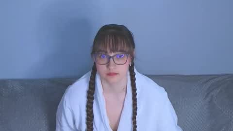 Snapshot of doll_tessa chatting on May 22, 2026, 3:57 am Tessa online show from May 22, 2026, 3:57 am