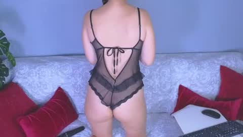 Tessa online show from July 1, 2026, 9:33 am