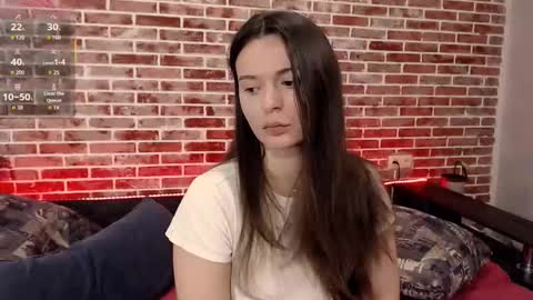 Jade online show from November 23, 2025, 5:51 am