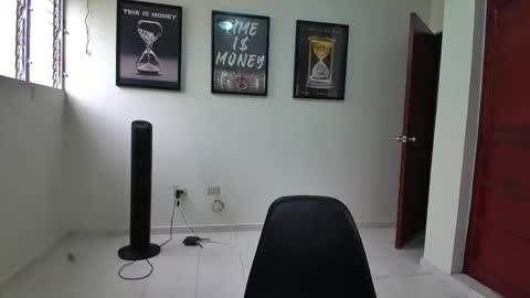 DollarHot30 online show from February 25, 2026, 12:26 pm