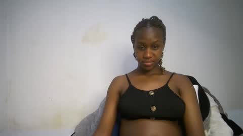 dollberry online show from February 10, 2025, 1:24 am