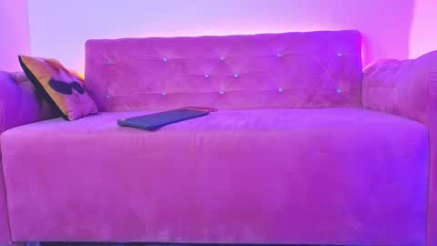 DollFaceInk online show from May 26, 2026, 11:23 pm