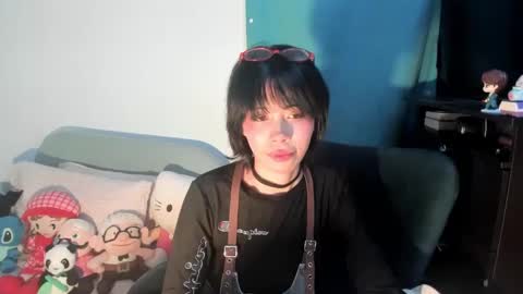 mina online show from September 16, 2025, 3:07 am
