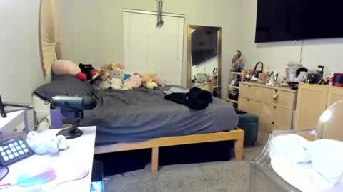 Snapshot of dolllface chatting on March 8, 2025, 1:17 am DOLLLFACE online show from March 8, 2025, 1:17 am