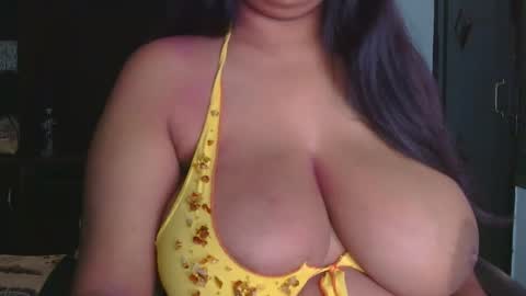 dolly_2 online show from March 5, 2026, 5:14 am
