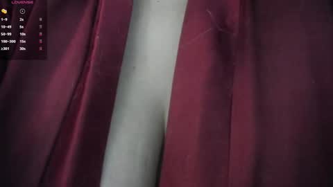 Snapshot of dolly_zoe chatting on October 13, 2025, 10:54 pm Call me Zoe online show from October 13, 2025, 10:54 pm