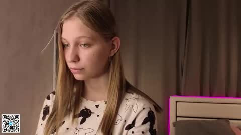 Emilia online show from September 16, 2025, 6:20 pm