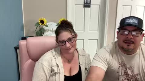 Snapshot of dollydimplez chatting on March 1, 2025, 12:50 am Dolly online show from March 1, 2025, 12:50 am