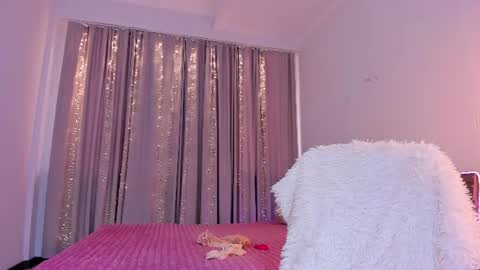 Snapshot of dollyiaa chatting on July 28, 2026, 2:07 am Dollya online show from July 28, 2026, 2:07 am