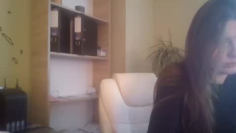 Snapshot of dollyroma chatting on November 7, 2025, 8:47 am DollyRoma online show from November 7, 2025, 8:47 am