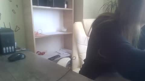 Snapshot of dollyroma chatting on November 11, 2025, 8:36 am DollyRoma online show from November 11, 2025, 8:36 am