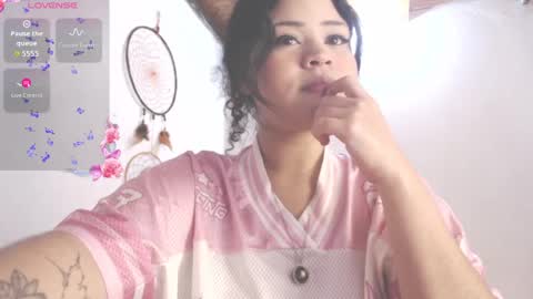 dollysweet666 online show from September 24, 2025, 7:33 am