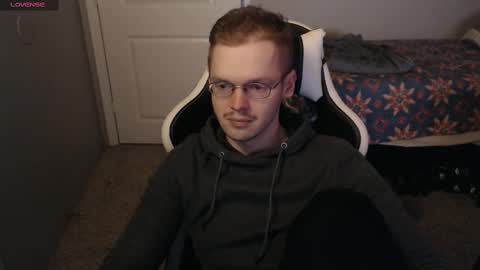 doloresman online show from March 1, 2025, 6:35 am